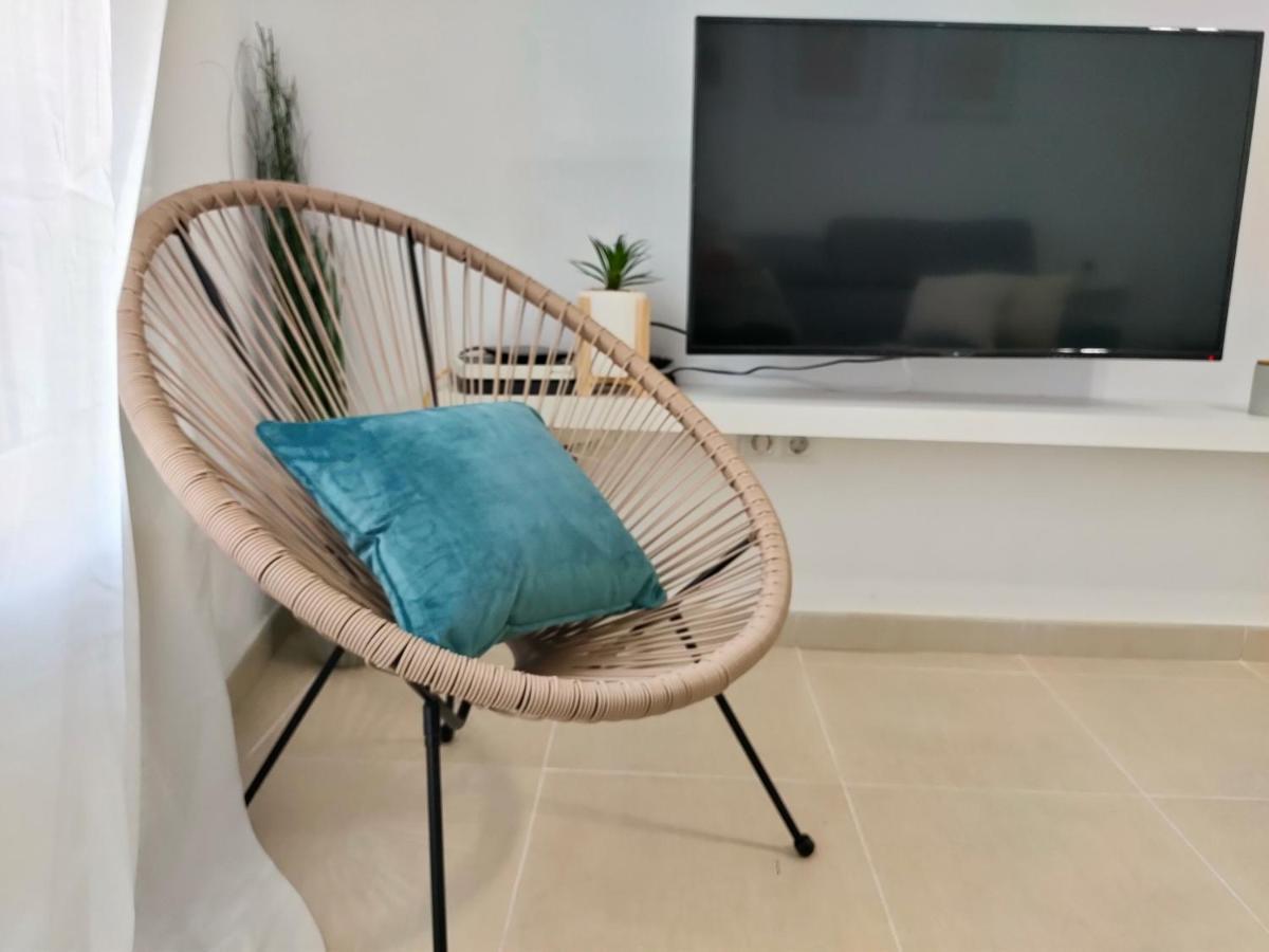 Relax Chiclana-Aparcamiento Privado-Tv Cable-Wifiplus-Aire Acond-Incluido Chiclana de la Frontera Luaran gambar